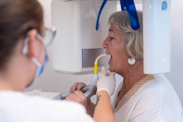 Best Holiday Emergency Dentist in Deerfield, IL